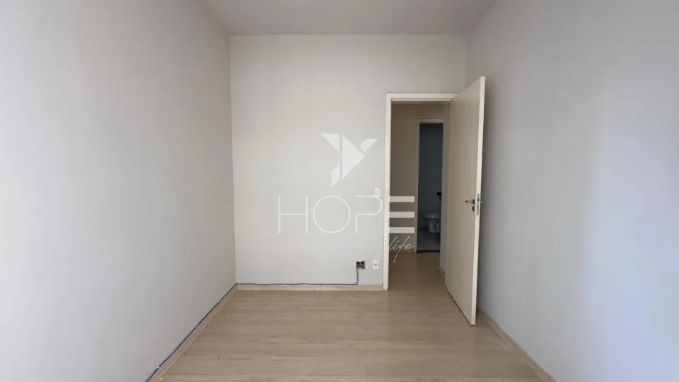 Apartamento à Venda – 3 Quartos (1 Suíte) 66m² – Edifício Piazza Di Roma – Parque Jamaica – Zona Oeste – Londrina/PR