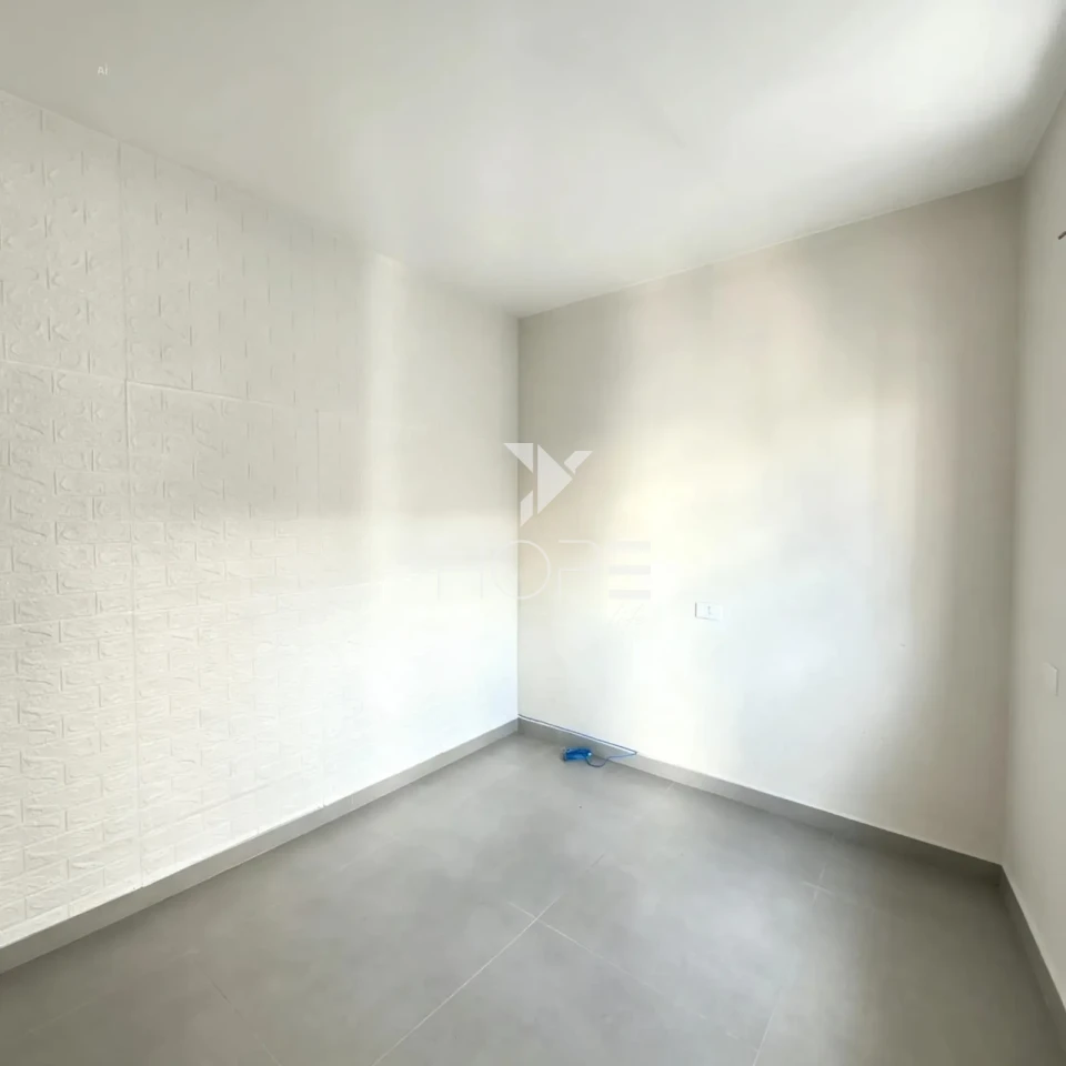 Imagens do imóveis Ponto Comercial para Locação - 6 Salas – 400m² – Centro – Londrina/PR