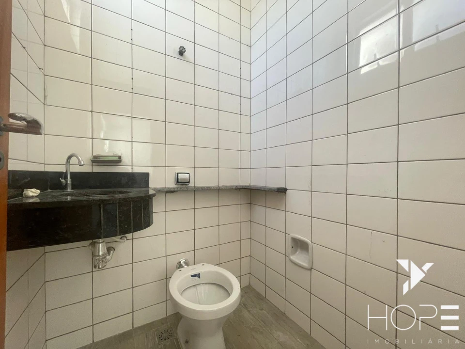 Sala Comercial para Locação – 100 m² – Centro – Londrina/PR