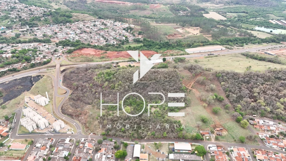 Imagens do imóveis Terreno Industrial  com 23.200  m²– Conjunto Jamile Dequech - Londrina