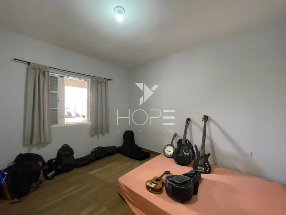 Imagens do imóveis Casa à Venda com Piscina – 62m² – 2 Quartos – Coliseu – Zona Norte – Londrina/PR