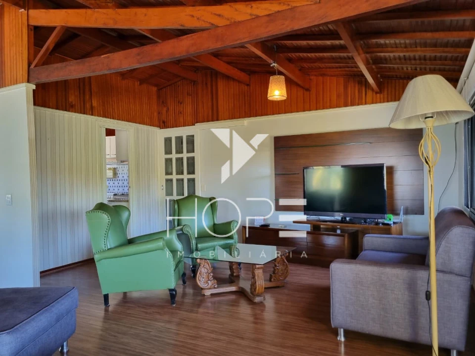 Chácara escriturada molhada à venda – Porteira Fechada – 12.000m² – Alvorada do sul/PR