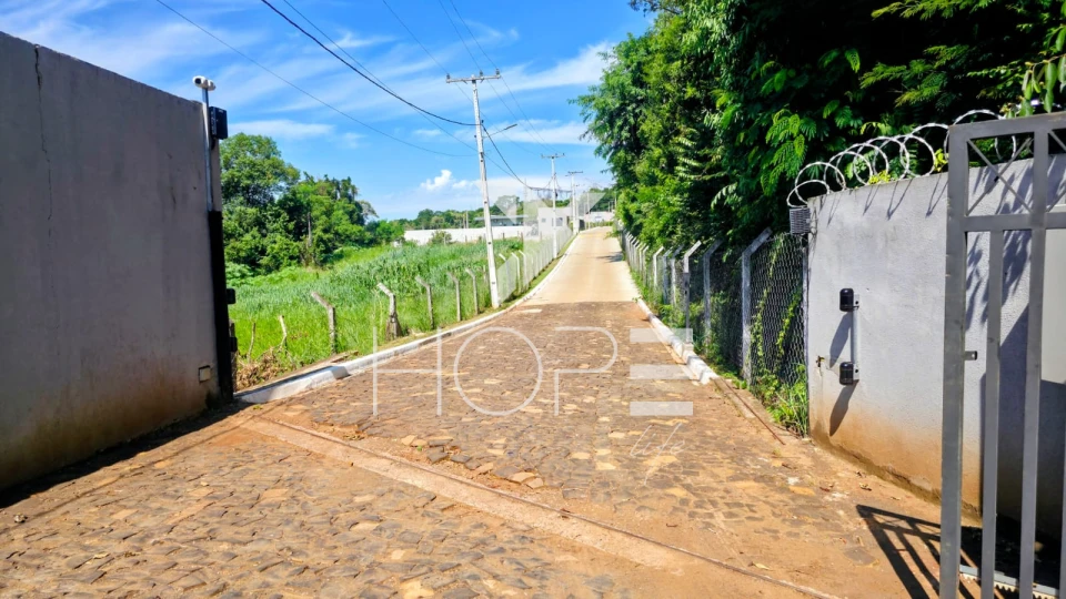 Terreno em Condominio de Chácara à Venda - Condomínio Portal Fazenda 2.484.93m²– Zona Sul  Londrina PR