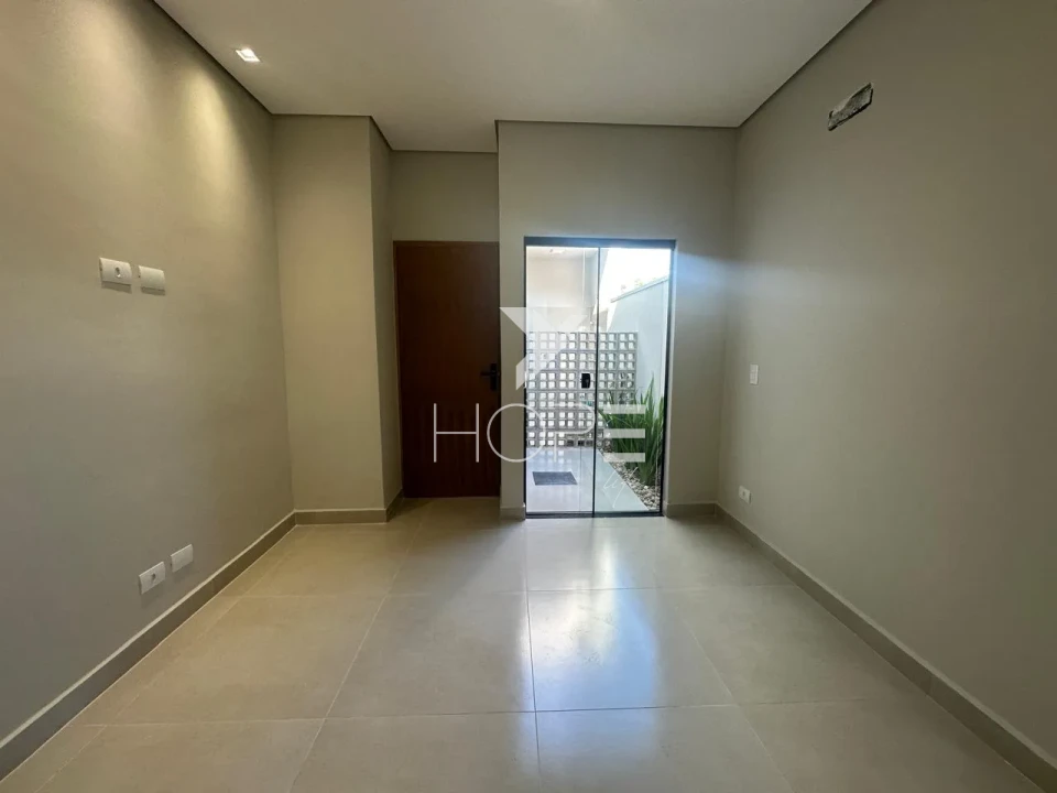 Imagens do imóveis Casa à venda com 3 quartos ( 1 suíte)  - Jardim Pequena Londres – 82 m² – Zona Leste - Londrina/PR