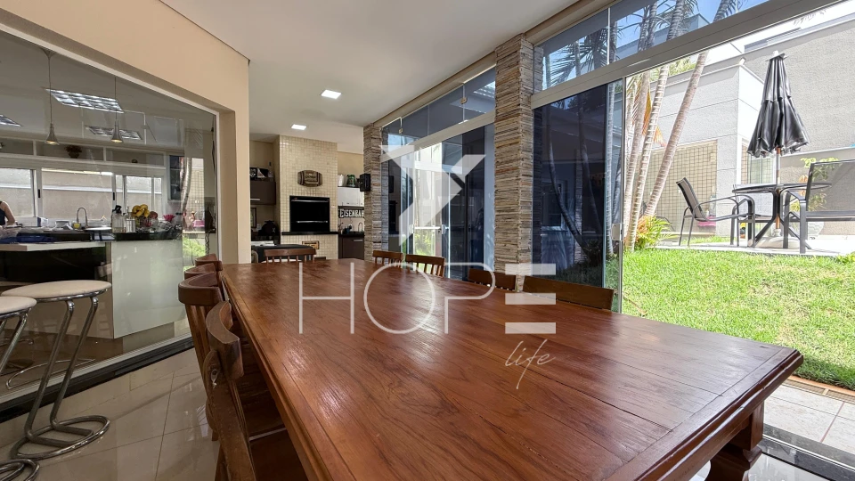 Imagens do imóveis Casa para Locação Sun Lake Residence  – 350 m² privativos – 4 quartos –  Londrina/PR