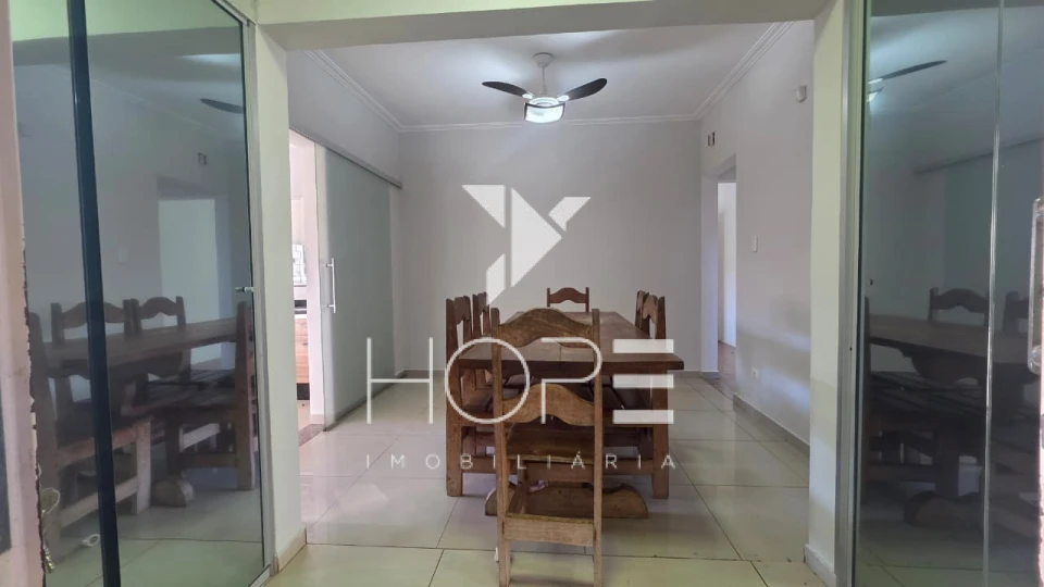 Sobrado à Venda – 390 m² – Dom Pedro - Zona Leste – Londrina/PR