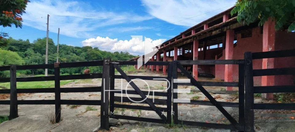 Fazenda de Alto Padrão à Venda – 56 Alqueires – Região de Sorocaba/SP