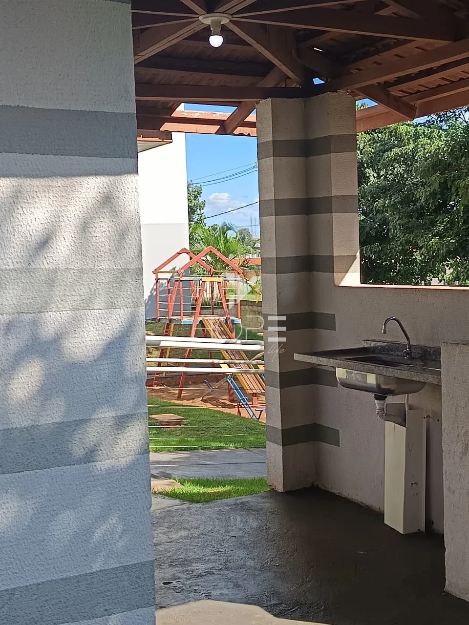 Imagens do imóveis Apartamento à venda – 2 quartos – Térreo com garden – Jardim Ana Eliza – Cambé/PR