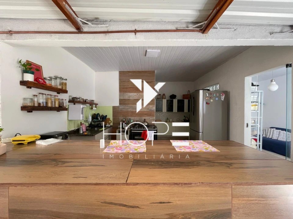 Casa à venda – 4 quartos – Jardim Alvorada – Londrina/PR