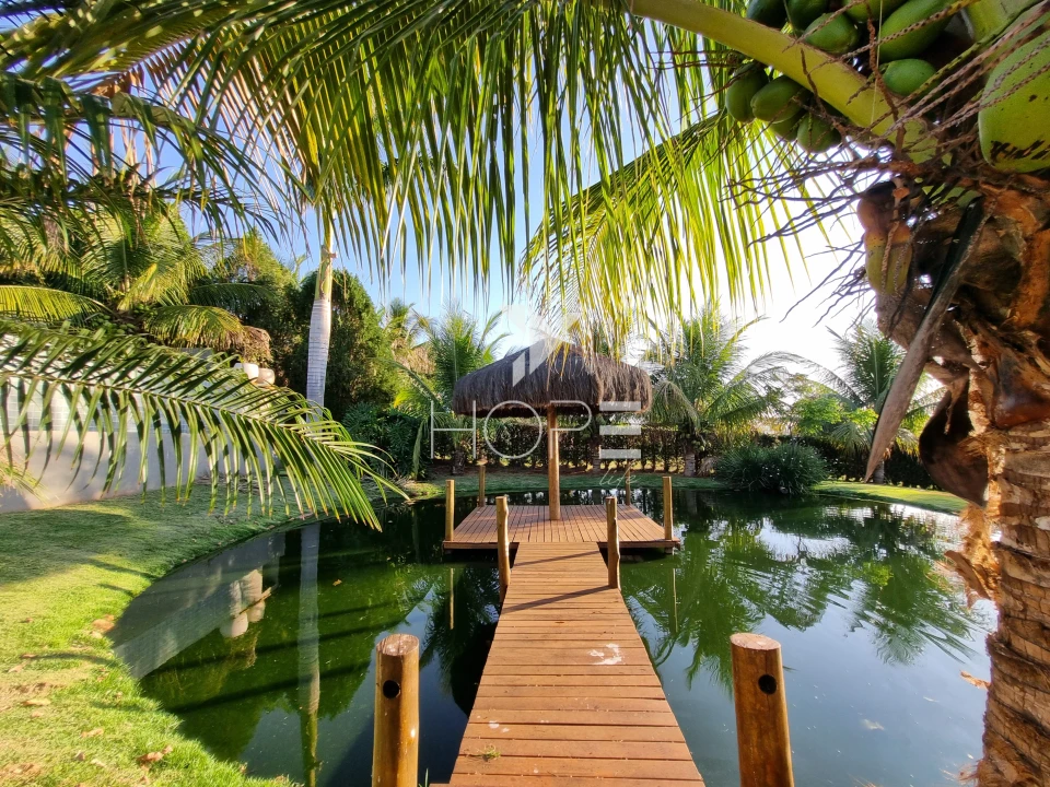 Imagens do imóveis Condomínio Riviera do Poente – Chácara Molhada porteira fechada À venda  – 4 suítes – 5 vagas – 2.600 m² – Alvorada do Sul/PR