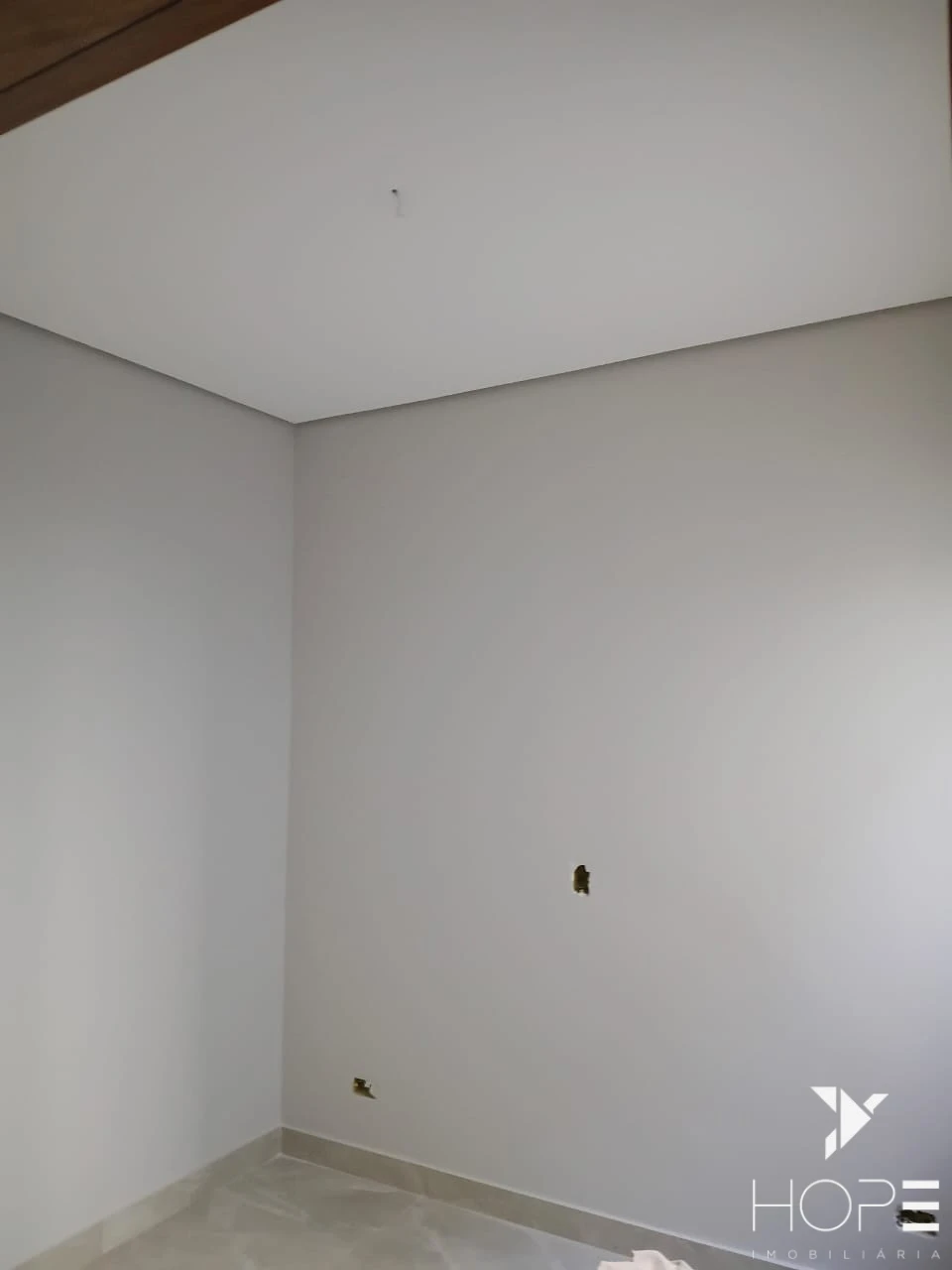 Casa à venda – 3 Quartos – Condomínio Royal Norte – Zona Norte – Londrina/PR