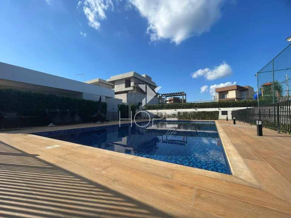 Imagens do imóveis Sobrado com Piscina à Venda - 230m² – 3 Suítes – Condomínio Araguari Tauá – Zona Leste – Londrina/PR