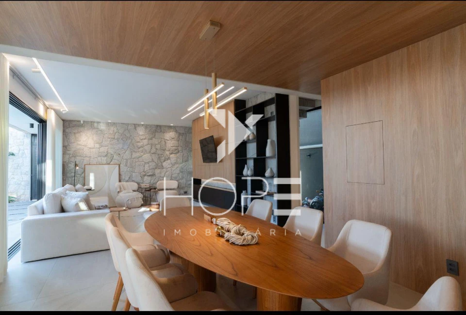 Imagens do imóveis SOBRADO NOVO  280M² DE AREA UTIL, COM 4 QUARTOS, SENDO 4 SUITES-  PARA LOCAÇÃO - CONDOMINIO ROYAL BOULEVARD - IBIPORÃ