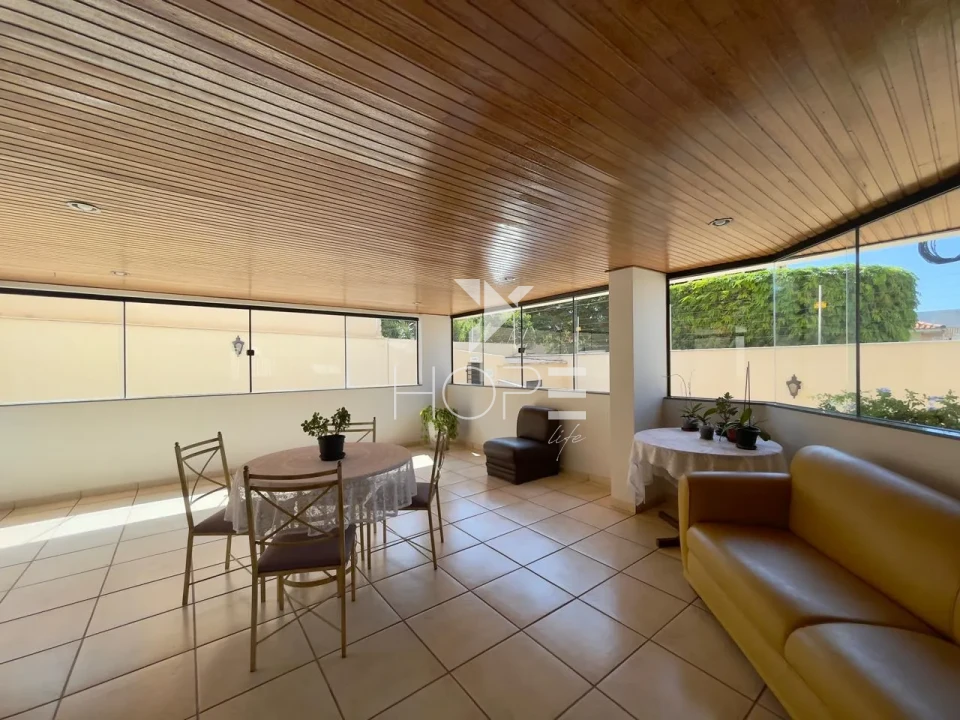 Apartamento à Venda – 59 m² – 2 Quartos – Edifício Torre de Belém – Centro – Londrina/PR