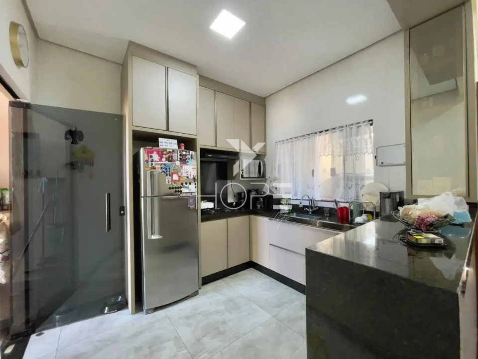 Imagens do imóveis Casa Assobradada à Venda – 153m² – 3 Quartos (1 Suíte) – Santa Mônica – Zona Norte – Londrina/PR