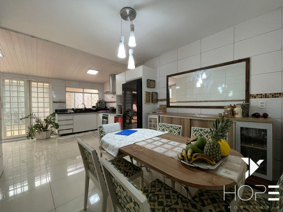 CASA TÉRREA A VENDA - 3 QUARTOS - VILA CASONI - LONDRINA