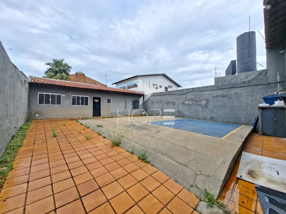 Imagens do imóveis Sobrado comercial para locação com 200m² - 6 salas - 6 vagas - Av. Higienópolis - próximo ao Lago Igapó - Londrina PR