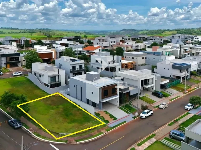 Imagens do imóveis Terreno Taua Paysage Aranguá – 353m² em condomínio fechado na Zona Leste de Londrina - Aceita Permuta de Veícuo - R$ 470.000,00
