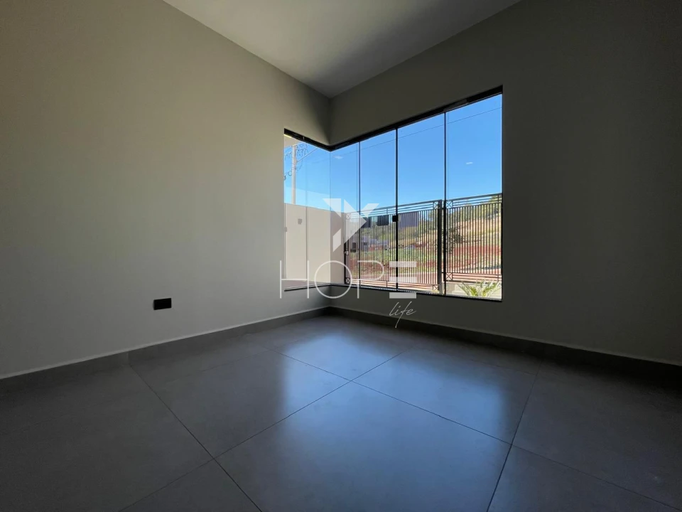 Imagens do imóveis Casa à venda com 79m² - 2 quartos (1 suíte) - 2 vagas - Parque do Vale - Ibiporã/PR