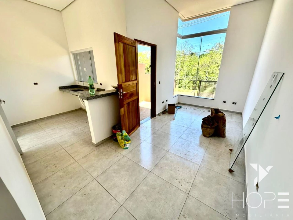 CASA GEMINADA Á VENDA E LOCAÇÃO - JARDIM MARIA CELINA - LONDRINA