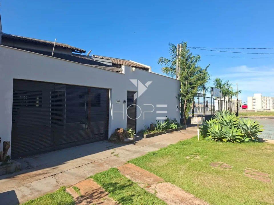 Imagens do imóveis Casa à venda com 70.30m² - 3 quartos - 2 banheiro - 2 vagas  - Chácara Manella - Cambé PR