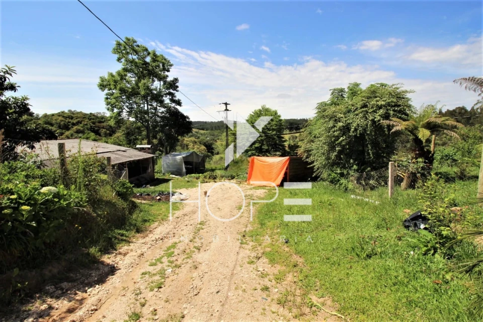 Chácara Completa à Venda  3.8 Alqueres Paulista e 4 Minas de Água – Agudos do Sul PR