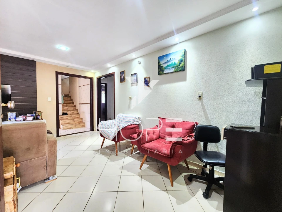 Casa à venda – 3 quartos – Conjunto Parigot de Souza 3 – Londrina/PR