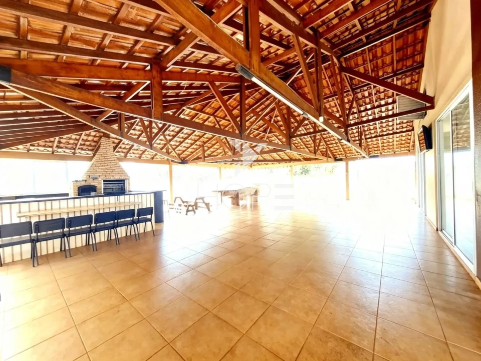 Imagens do imóveis Chácara à Venda – 2.480m² – 5 Quartos (3 Suítes) - Londrina