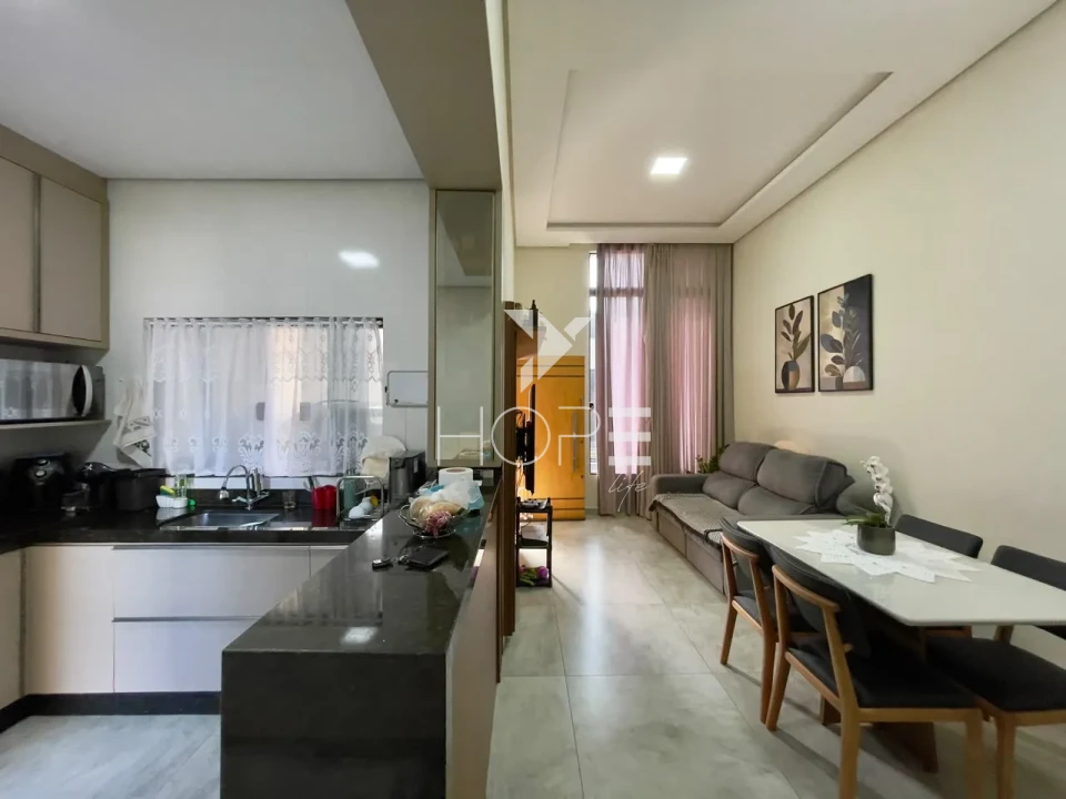 Imagens do imóveis Casa Assobradada à Venda – 153m² – 3 Quartos (1 Suíte) – Santa Mônica – Zona Norte – Londrina/PR