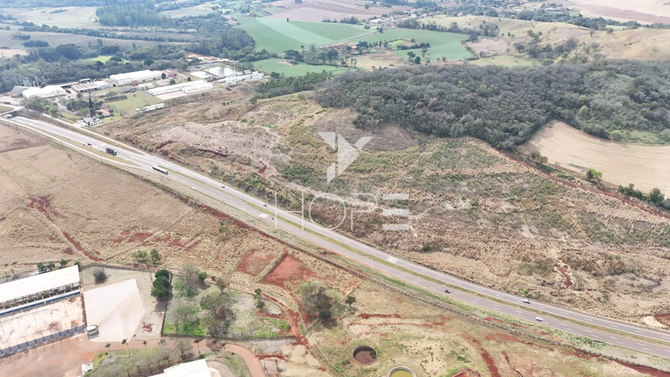 Imagens do imóveis Terreno industrial à venda com 148.000 m² - frente para PR-445 - Londrina PR
