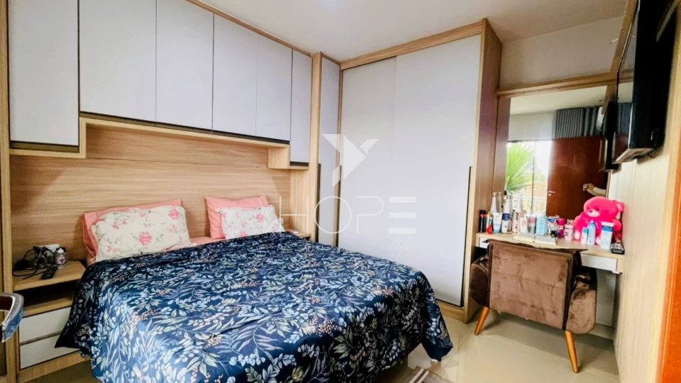 Imagens do imóveis Casa à venda com 250 m² - 3 quartos sendo 2 suítes - 4 vagas - espaço gourmet - Conjunto do Café - Zona Norte - Londrina PR