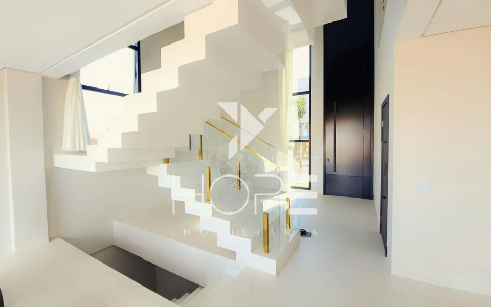 SOBRADO DE ALTO PADRÃO NO CONDOMINIO ROYAL BOULEVARD RESIDENCE RESORT - IBIPORÃ - PR