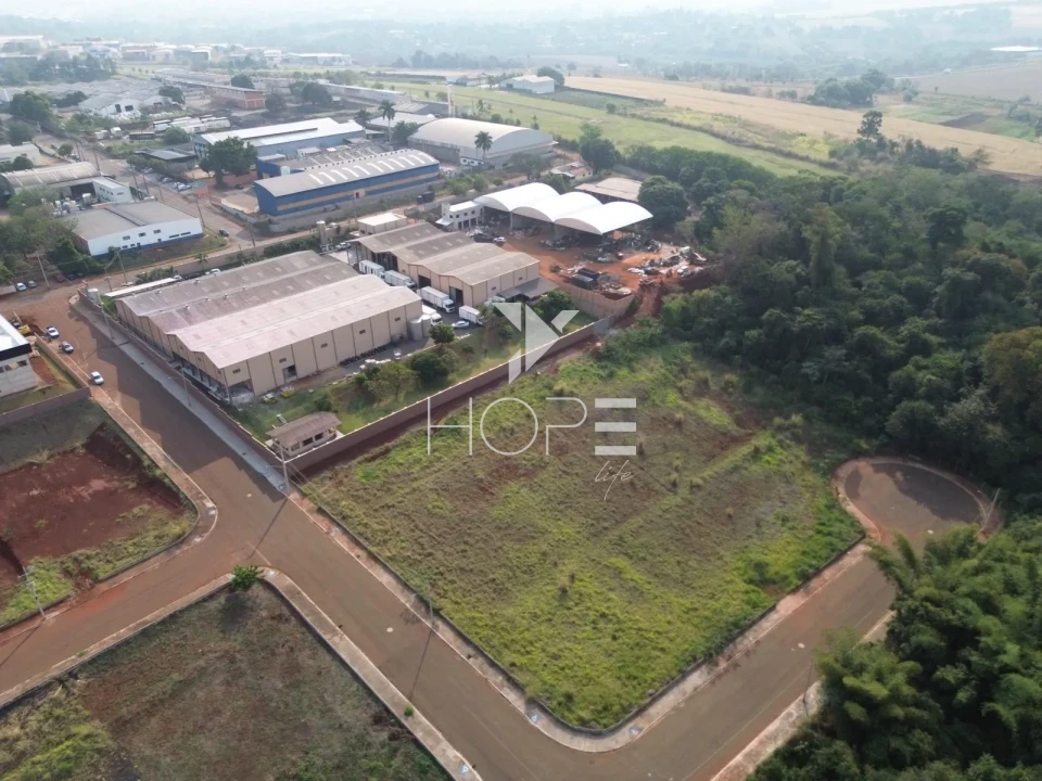 Imagens do imóveis Terreno Industrial à Venda em Ibiporã – 1.250 m² – Zoneamento Industrial e Acesso à BR-369 - Entrada e financiamento com a loteadora