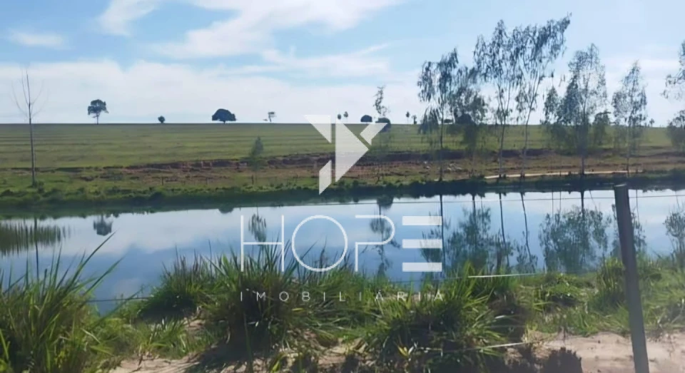 Imagens do imóveis Fazenda à venda 126 alqueires pecuária – região de Loanda – Paraná