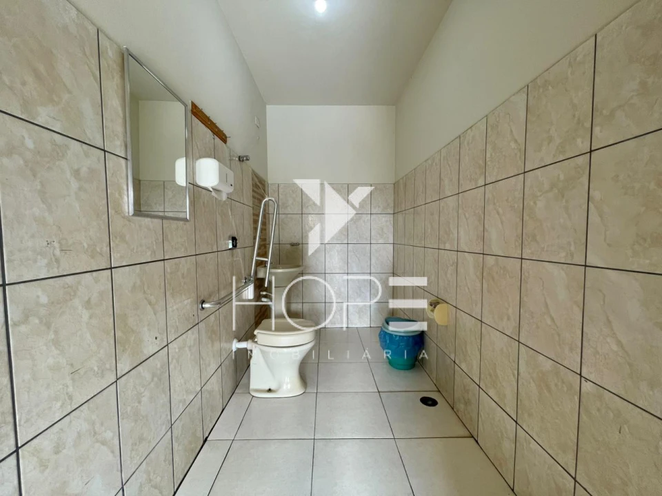 Chácara à Venda - Porteira Fechada – 450m² – Bairro Colúmbia – Zona Oeste – Londrina/PR