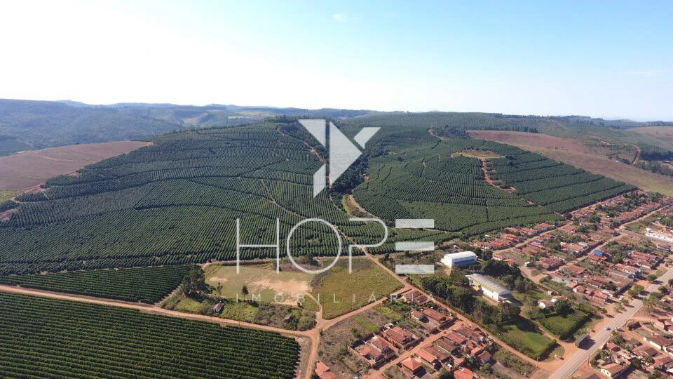 Imagens do imóveis fazenda cafeeira à venda 970 hectares produção de exportação – município de Capelinha – Minas Gerais
