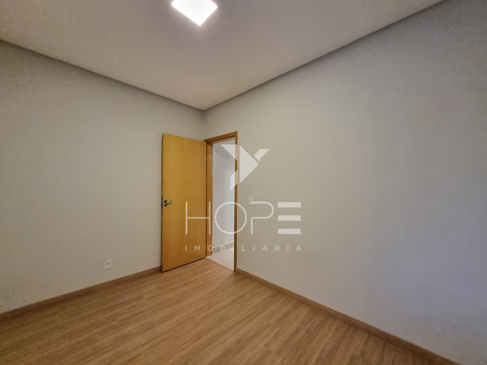 Imagens do imóveis CASA DE LUXO EM CONDOMÍNIO Á VENDA  NA ZONA NORTE - LONDRINA, PR