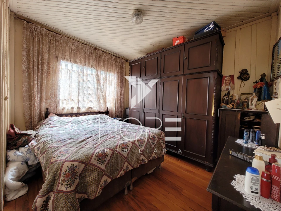 Imagens do imóveis Casa de Madeira 3 Quartos com Edícula à Venda na Zona Oeste de Londrina – Bairro Quebec