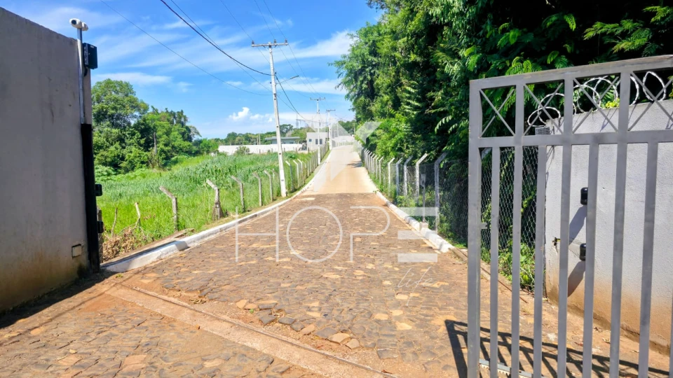 Terreno em Condominio de Chácara à Venda - Condomínio Portal Fazenda 2.484.93m²– Zona Sul  Londrina PR