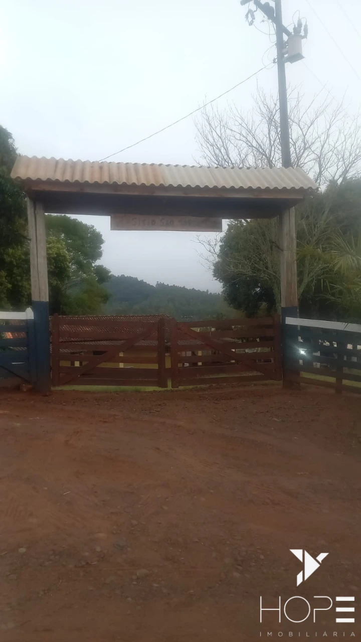 Imagens do imóveis Sítio Escriturado à venda – 6,25 alqueires – Tamarana/PR