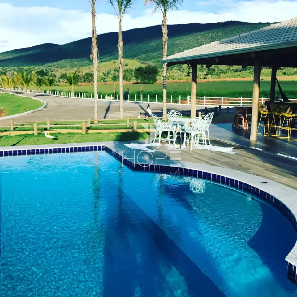 Imagens do imóveis Fazenda à venda com 612 alqueires - 350 em pasto - beira do Lago Canabrava - dupla aptidão - região de Minaçu GO