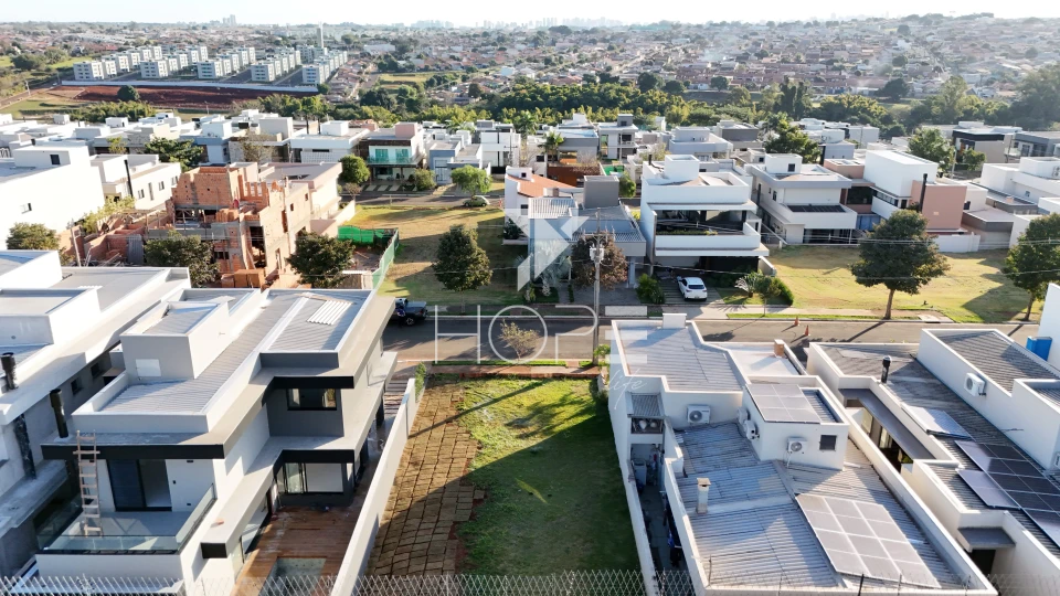 Imagens do imóveis Condomínio Aranguá - Terreno à venda 257 m² - Parque Tauá -Zona Leste -  Londrina PR