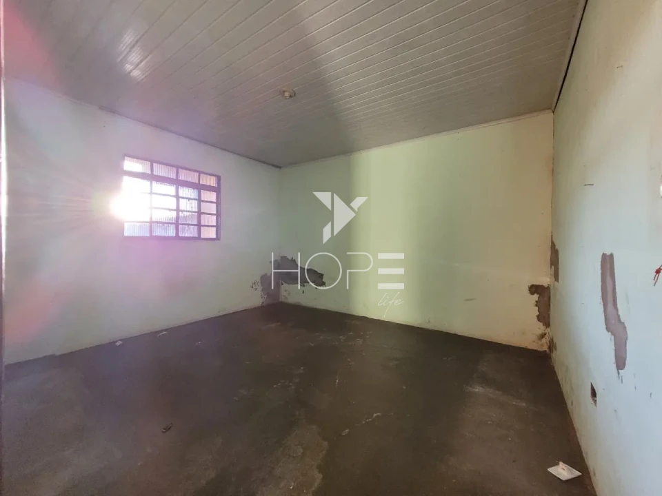 Imagens do imóveis Casa à venda com 367 m² - 2 quartos - 1 Banheiro- 3 Vagas - Residencial Quadra Norte - Londrina PR
