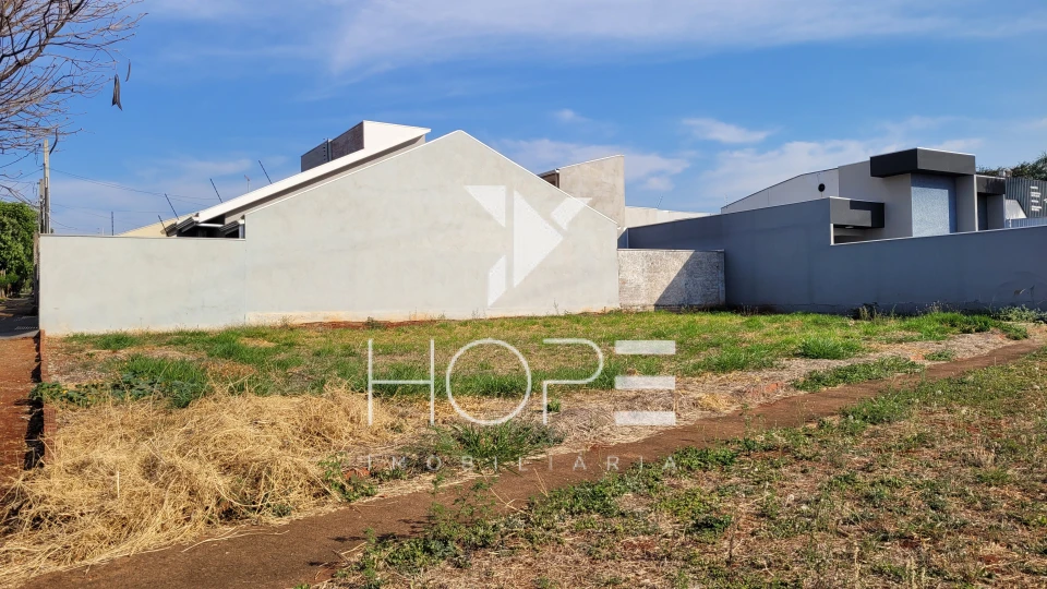Terreno comercial à venda – 376 m² – Av. das Torres – Jardim Três Lagoas – Maringá/PR