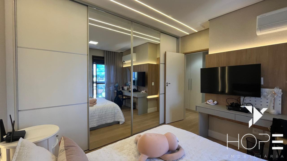 Imagens do imóveis Apartamento de 246 m² com 4 quartos (2 suítes) à venda no Palazzo Veronesi – Alto Padrão no Bela Suíça