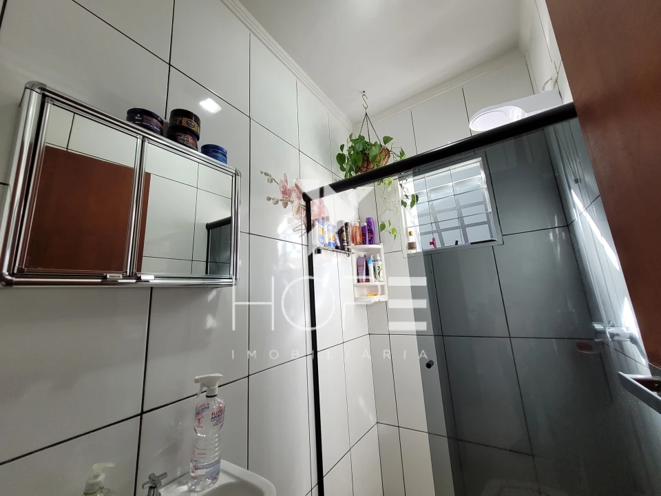 Imagens do imóveis Sobrado com 2 quartos e edícula à venda no Jardim Silvino – Cambé/PR