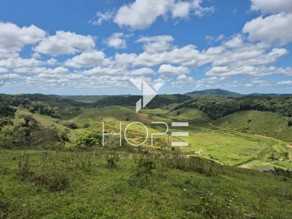 Imagens do imóveis Fazenda Produtiva à Venda na Região de Registro/SP – 174 Alqueires – Estrutura para Pecuária Leiteira – Abundância de Água