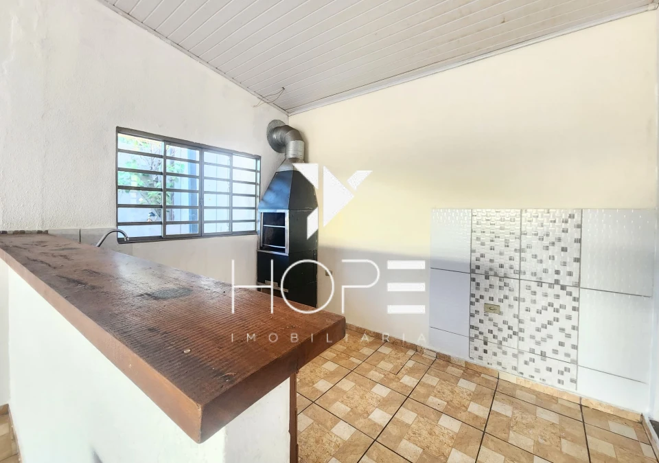 Casa com edícula à venda no Bairro Ouro Verde, Londrina, PR