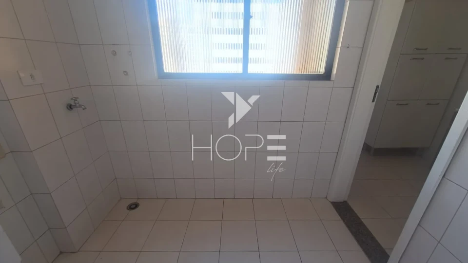 Imagens do imóveis Ed. Palladium – Apartamento mobiliado para alugar com 103m² - 1 suíte - 2 vagas - Centro - Londrina/PR