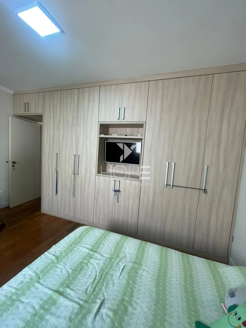 Imagens do imóveis Casa à venda com 192 m² - 4 quartos - 4 banheiros - 3 vagas - Jardim Adriana II - Zona Sul - Londrina/PR